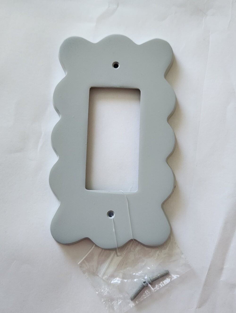 Anthropologie Wiggle Scalloped Single Rocker Switch Plate Matte Gray